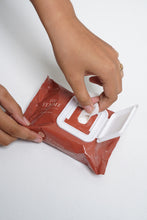 Load image into Gallery viewer, Fig Femme Biodegradable Intimate Wipes
