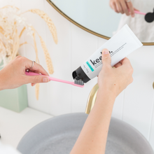 Load image into Gallery viewer, Keeko Toothbrush - One Good Brush
